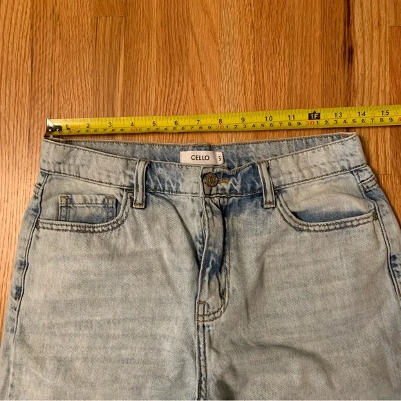 Cello Size 5 Wide Leg High Waisted Cropped Jeans Light Wash - Picture 6 of 6